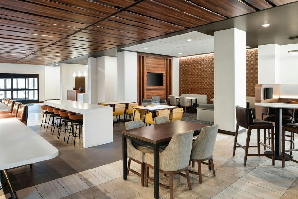 Courtyard by Marriott Seattle SeaTac Airport Hotel in SeaTac