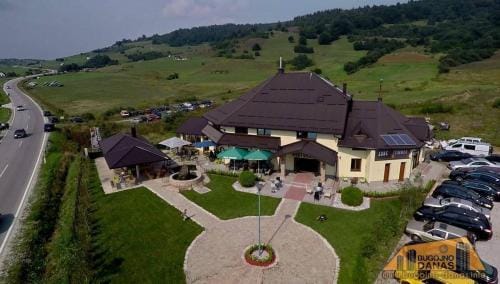OMLADINSKI HOTEL ROSTOVO Hotel in Federation of Bosnia and Herzegovina