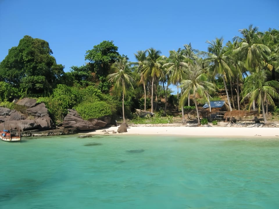 Elyra Hotel Phu Quoc Hotel in Phu Quoc