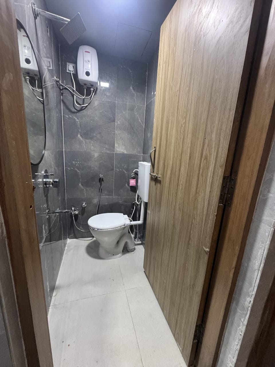Shanta Dormitory (Females) Hostel in Thane