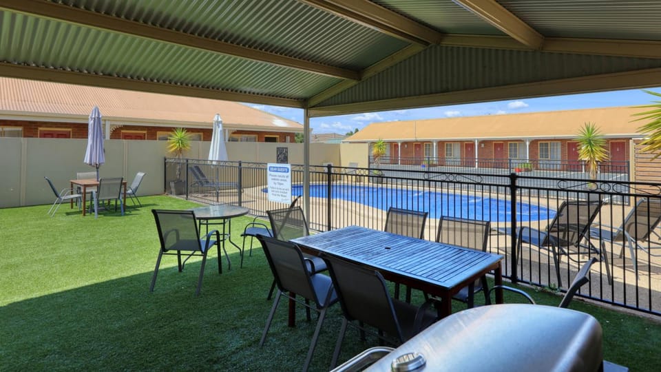 Top of the Town Motel & Apartments Motel in Benalla