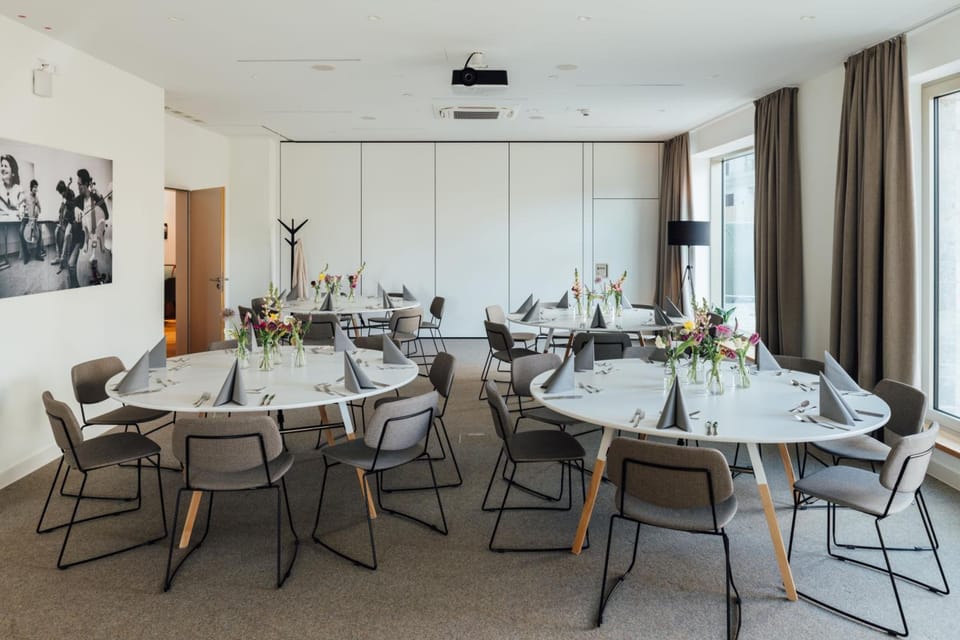 Vienna House by Wyndham MQ Kronberg Hotel in Oberursel