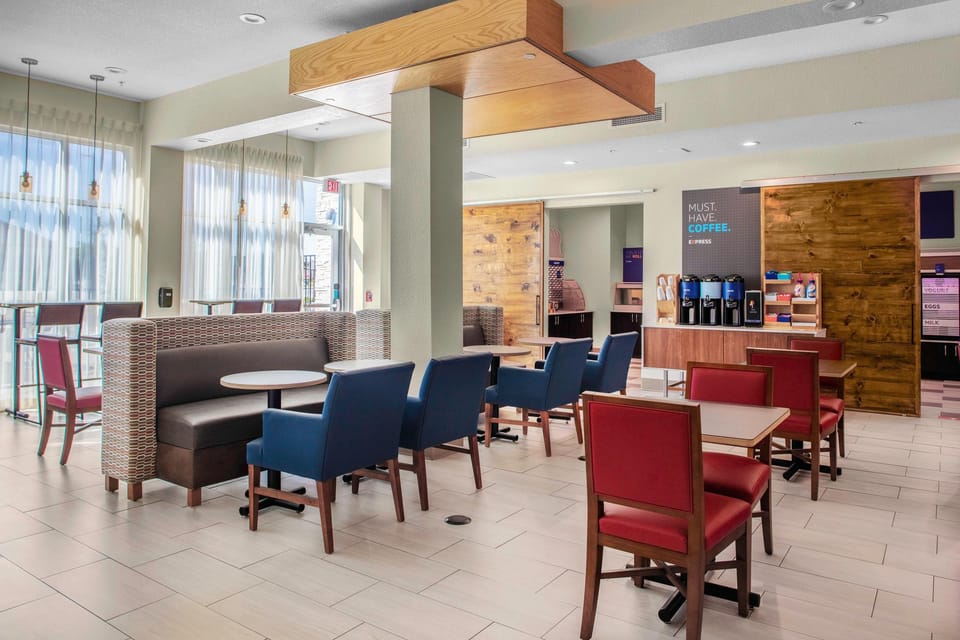 Holiday Inn Express And Suites Leander By IHG Hotel in Leander