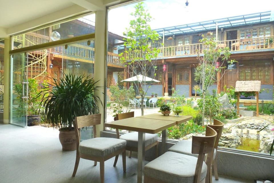 Tourist Courtyard Hotel Hotel in China