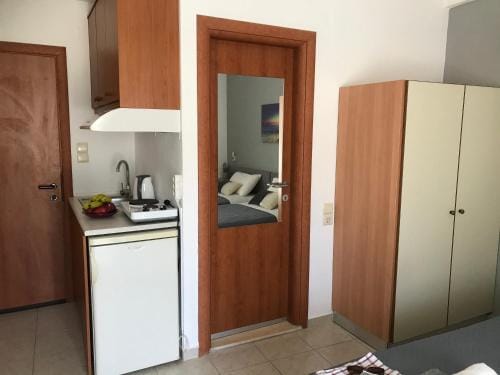 Heaven Studios & Apartments Hotel in Stalida