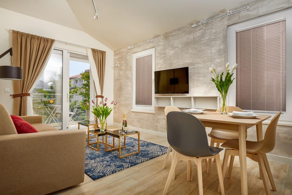 MAISON W Hotel in Dobrota