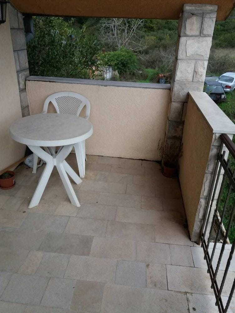 Apartments Victory Hotel in Kotor Municipality