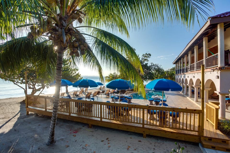Mariposa Belize Beach Resort Hotel in Stann Creek District