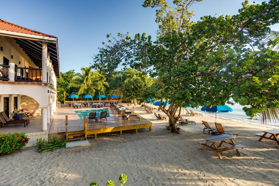 Mariposa Belize Beach Resort Hotel in Stann Creek District