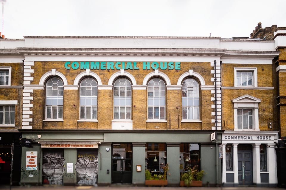 Commercial House Hotel in London
