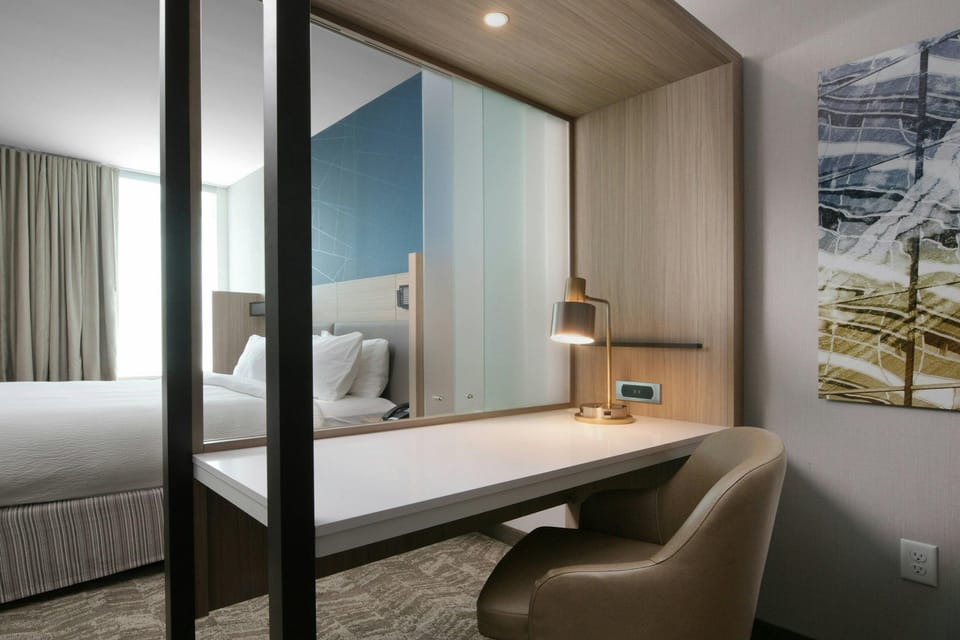 Suite room