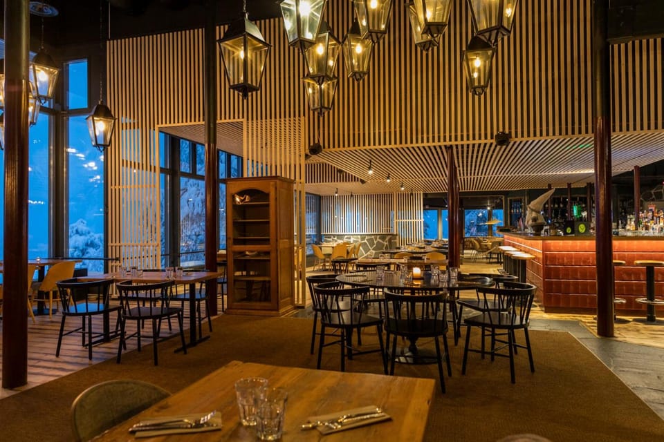 Ski-Inn PyhaSuites Hotel in Rovaniemi