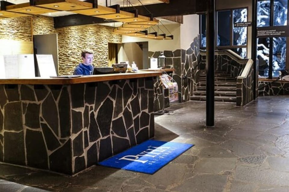 Ski-Inn PyhaSuites Hotel in Rovaniemi