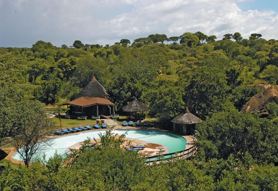 Swimming pool