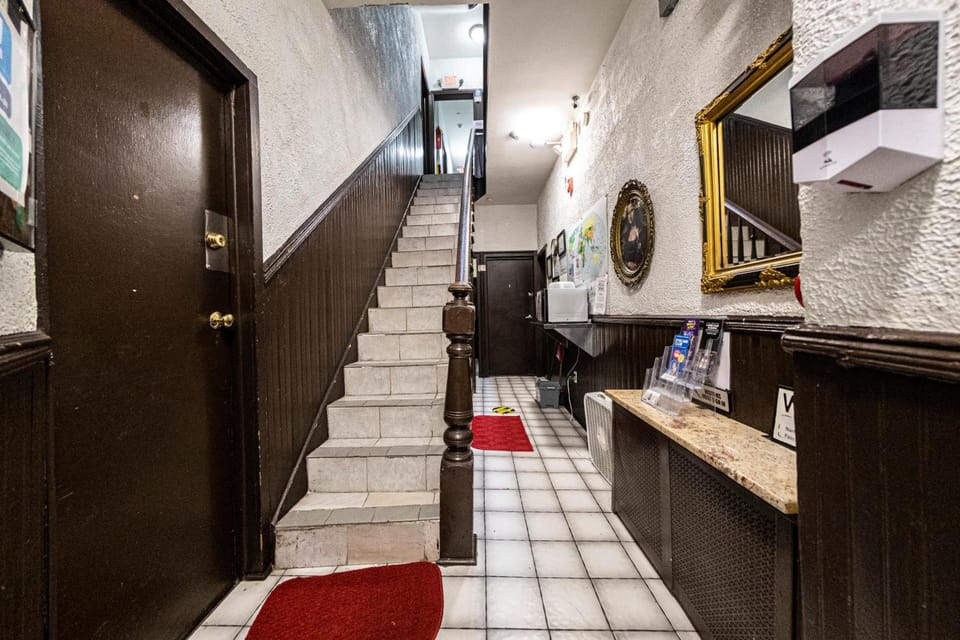 Shefah Hotel Hotel in Weehawken