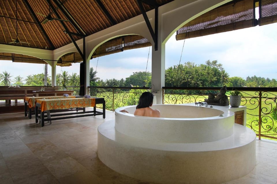 Frangipani Villas Hotel in Abiansemal
