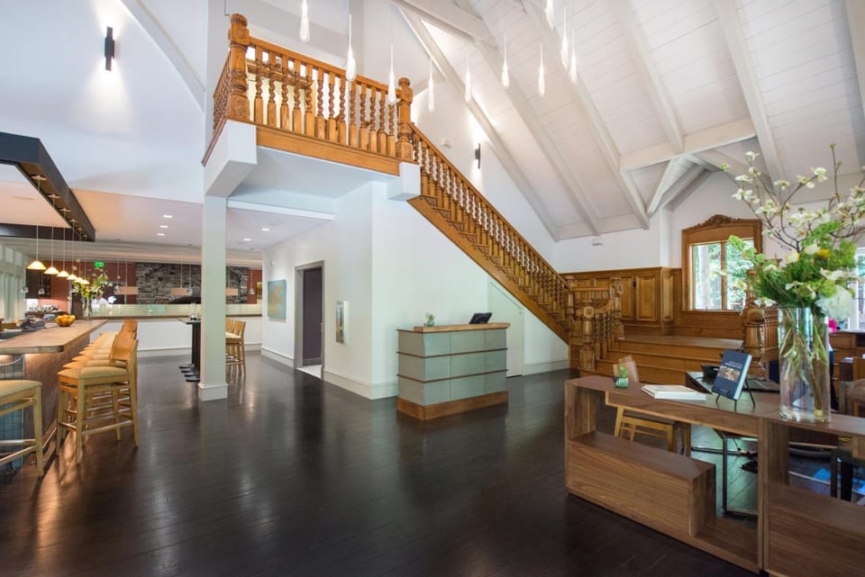 Harvest Inn Hotel in Saint Helena