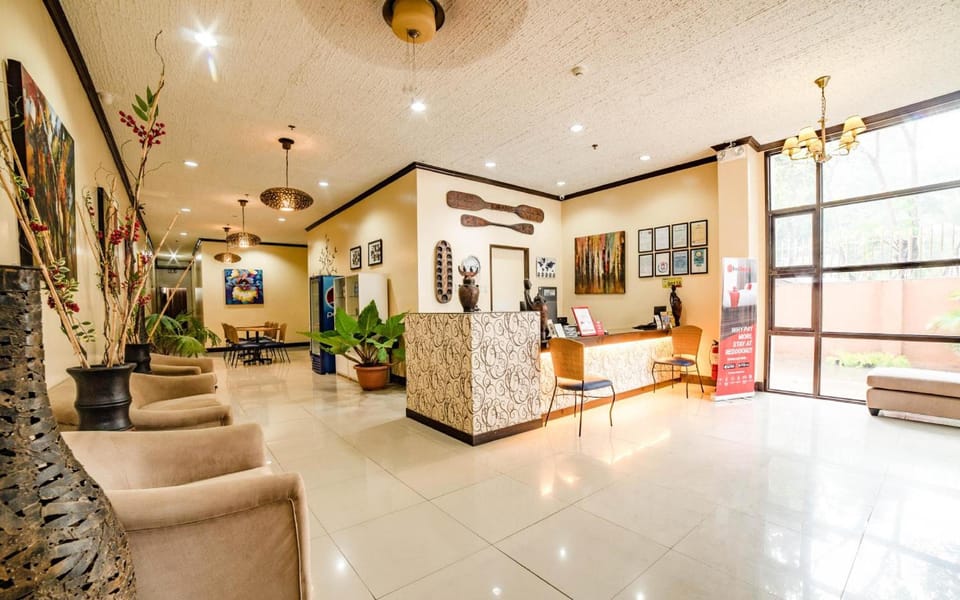 RedDoorz Plus near Rizal Junction Hotel in Puerto Princesa