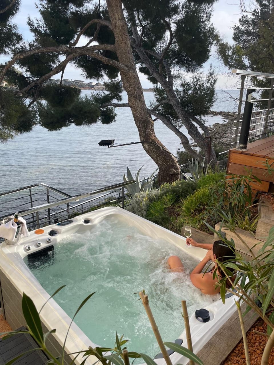 Hot tub