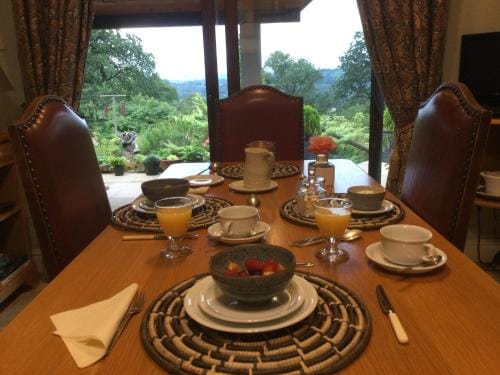 Dwynant - A Room with a View Hotel in Wales