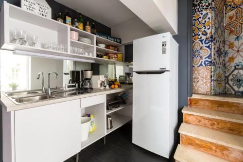 LOC HOSPITALITY Urban Den Hotel in Corfu