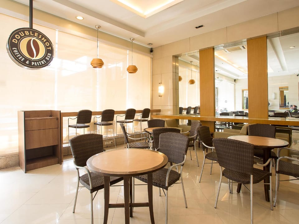 Coffee shop