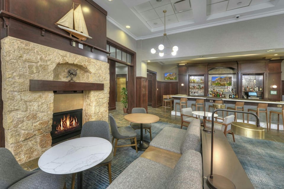 Sheraton Baltimore Washington Airport Hotel - BWI Hotel in Baltimore