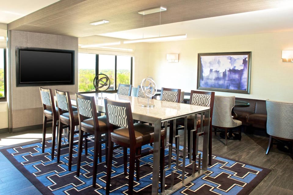 Bar/lounge