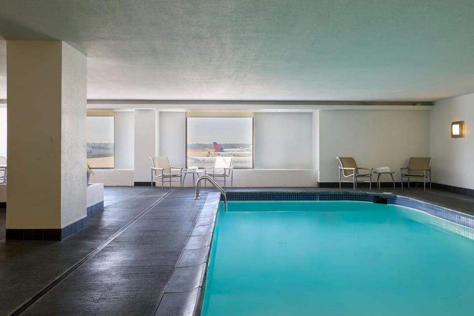 The Westin Detroit Metropolitan Airport Hotel in Romulus
