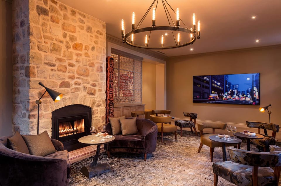 Bar/lounge