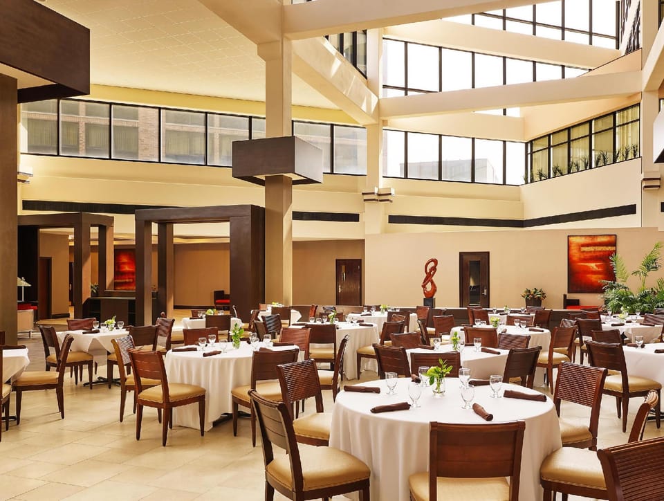 Sheraton Lisle Naperville Hotel Hotel in Lisle