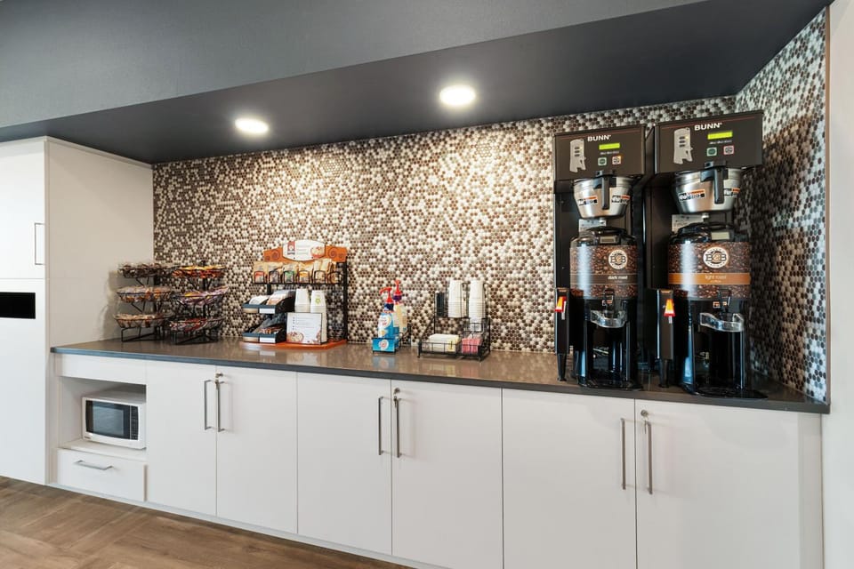Extended Stay America Premier Suites - Austin - Austin Airport Hotel in Montopolis