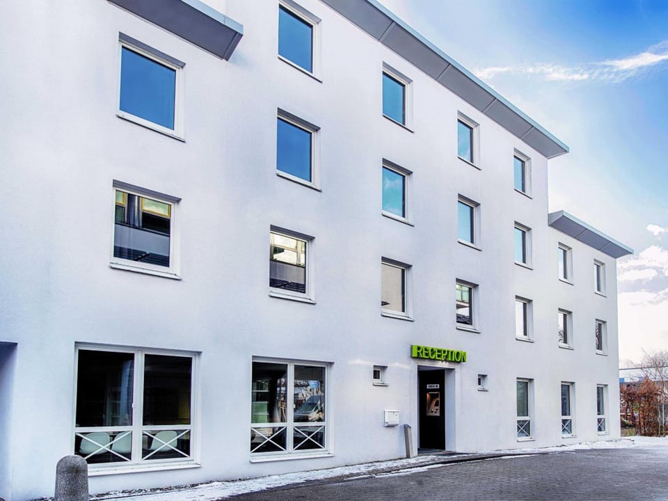Putzbrunn - B&B Hotel München-Putzbrunn Hotel in Bavaria