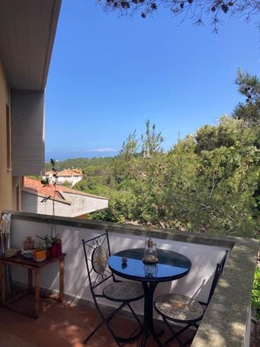 Oasi del cuore - graziose camere con vista mare a 7 min dal mare di Castiglioncello Hotel in Tuscany