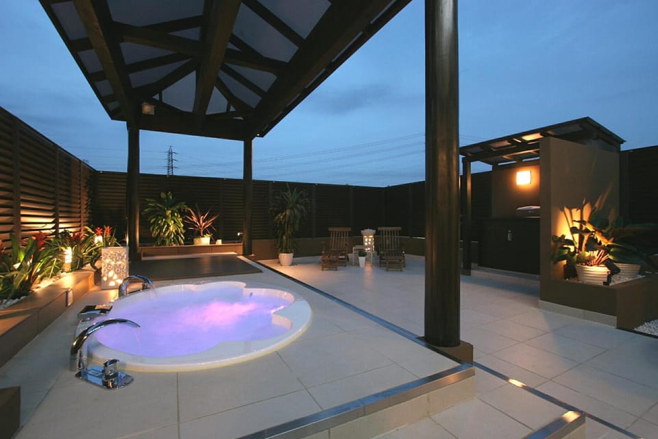 Open air bath