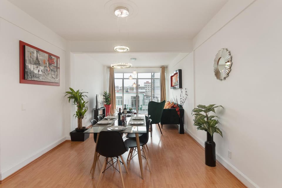 Roma Sur Apartments with Balcony - Family Friendly Hotel in Mexico City