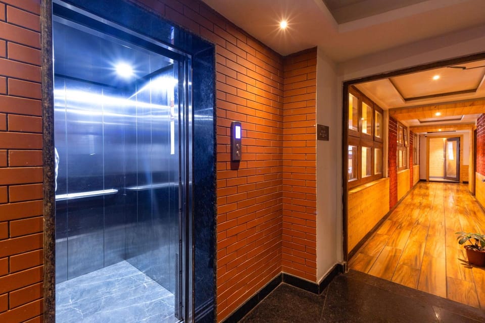Sumitel Sanderling Hotel in Darjeeling