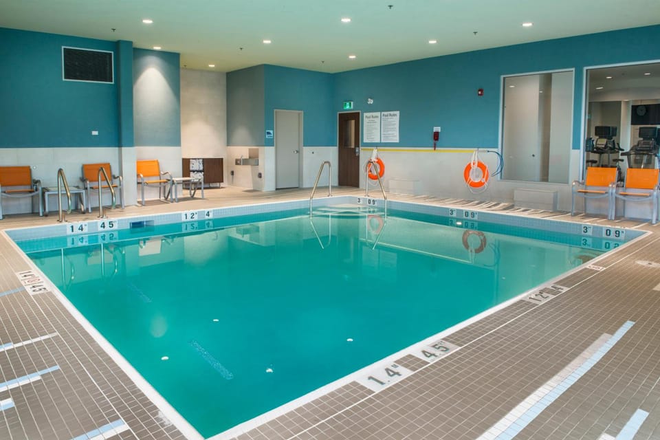 Holiday Inn Express & Suites Victoria-Colwood By IHG Hotel in Cowichan Valley