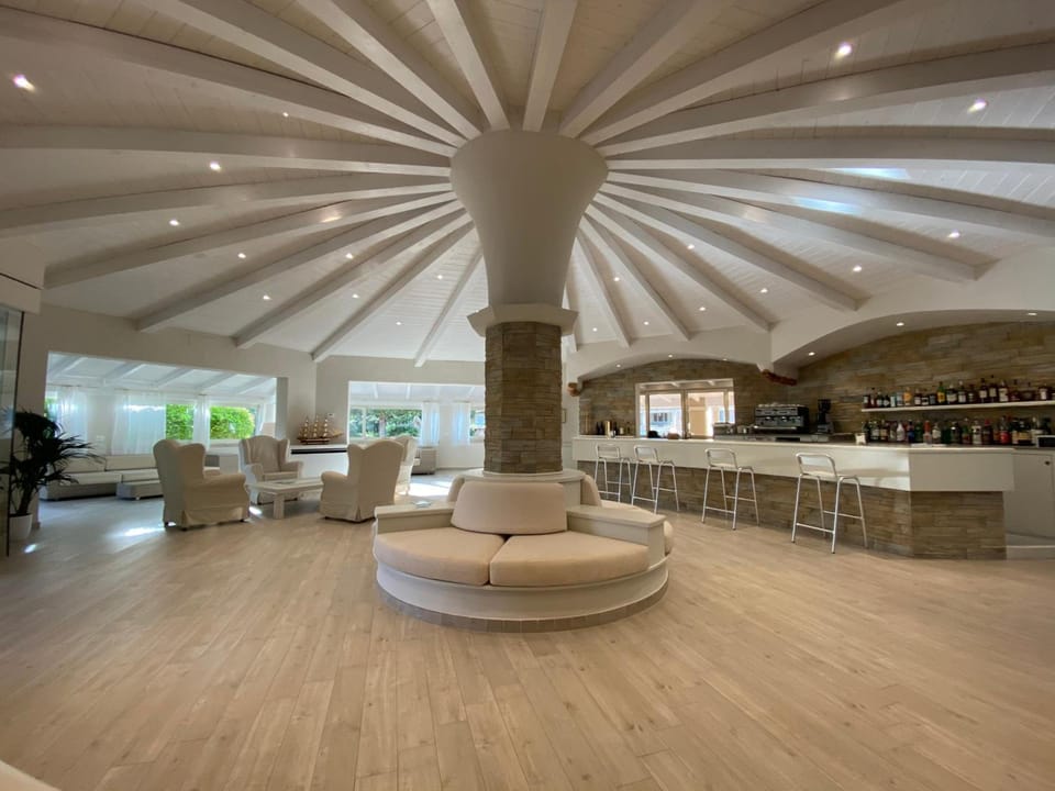 Bar/lounge