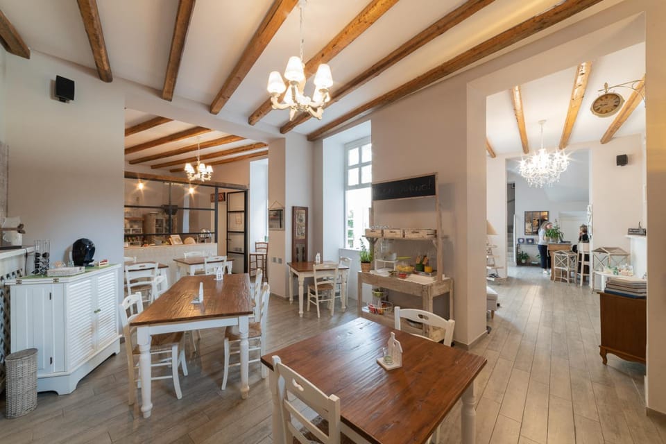 Cas'E Charming House Hotel in Caserta