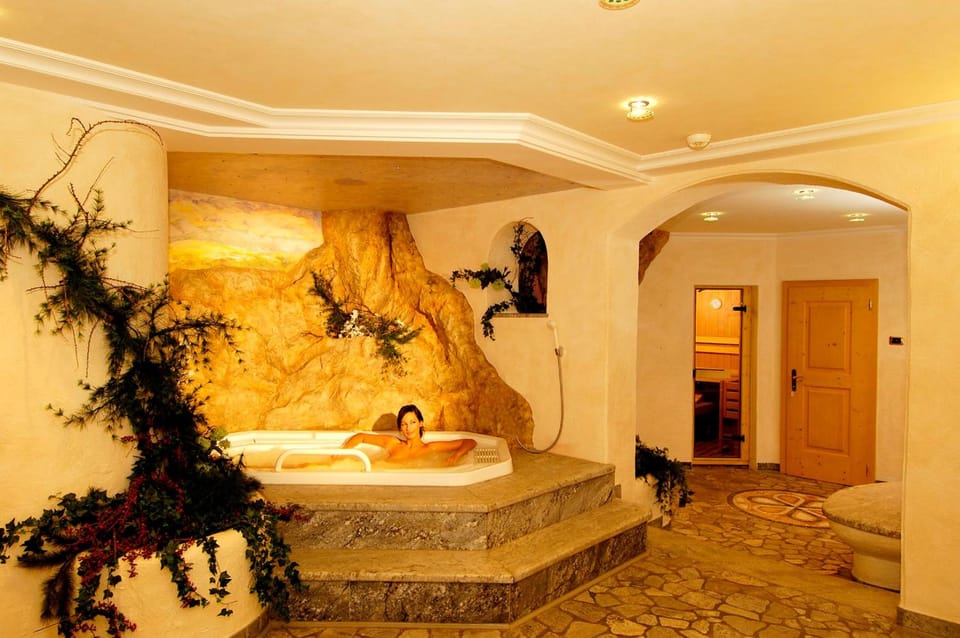 Hot tub