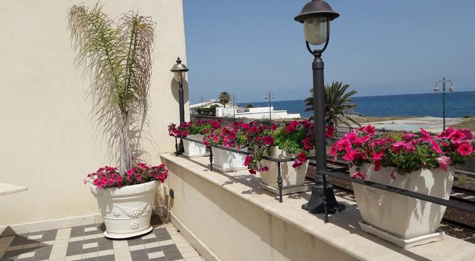 Palazzo Reginella Apartment hotel in Calabria