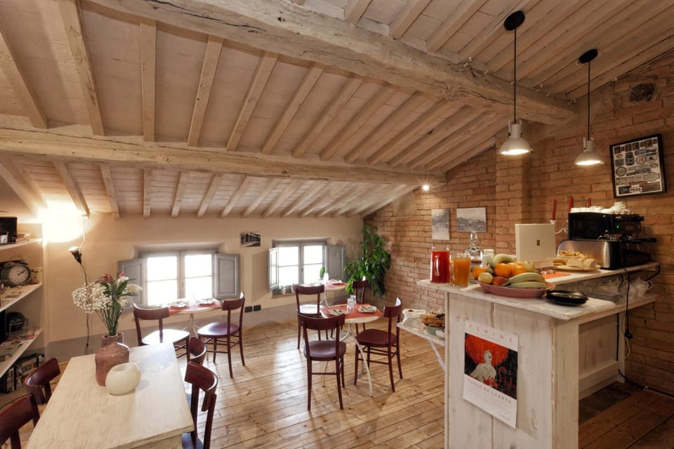 Scalette di Piazza B&B Hotel in Montalcino