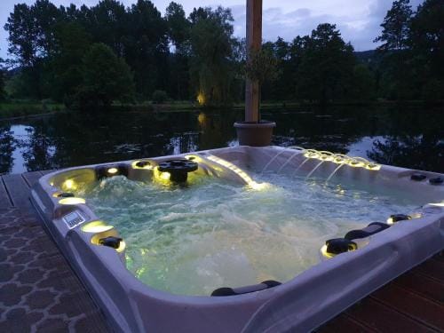 Les etangs du Thioux B&B Hotel in Trois-Ponts