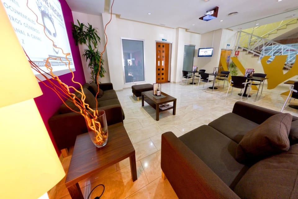 Bar/lounge