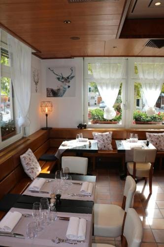 Auberge Au Lion d'Or Hotel in Canton of Geneva