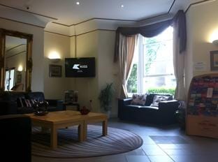 Central Park Hotel Finsbury Park Hotel in London Borough of Islington