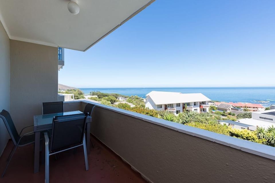 Panorama 9 Hotel in Camps Bay