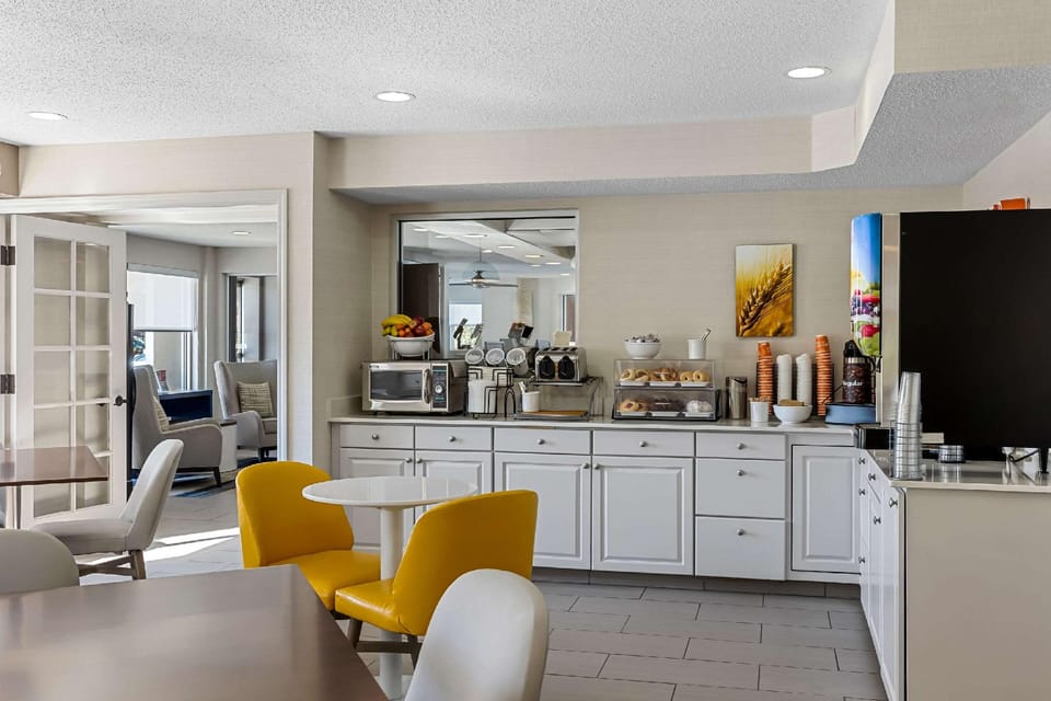 Comfort Inn Painesville - Concord Hotel in Lake Erie