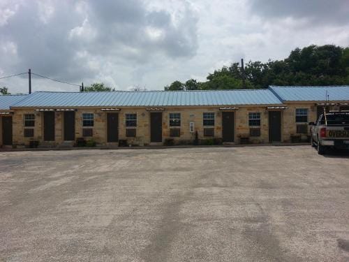 Star Inn Inn in Karnes City